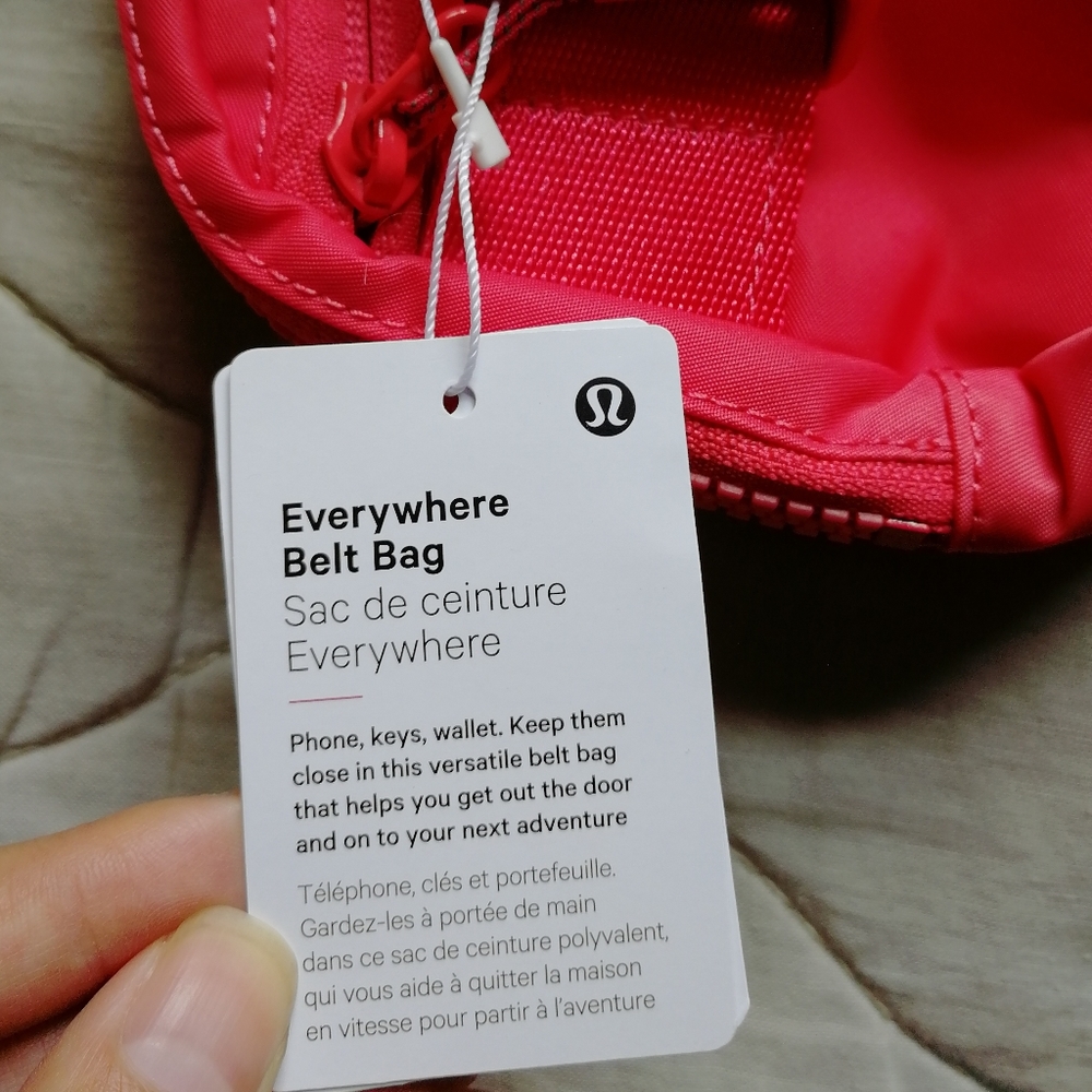 LULULEMON Everywhere Belt Bag Pale Raspberry NWT - Picture 6 of 6